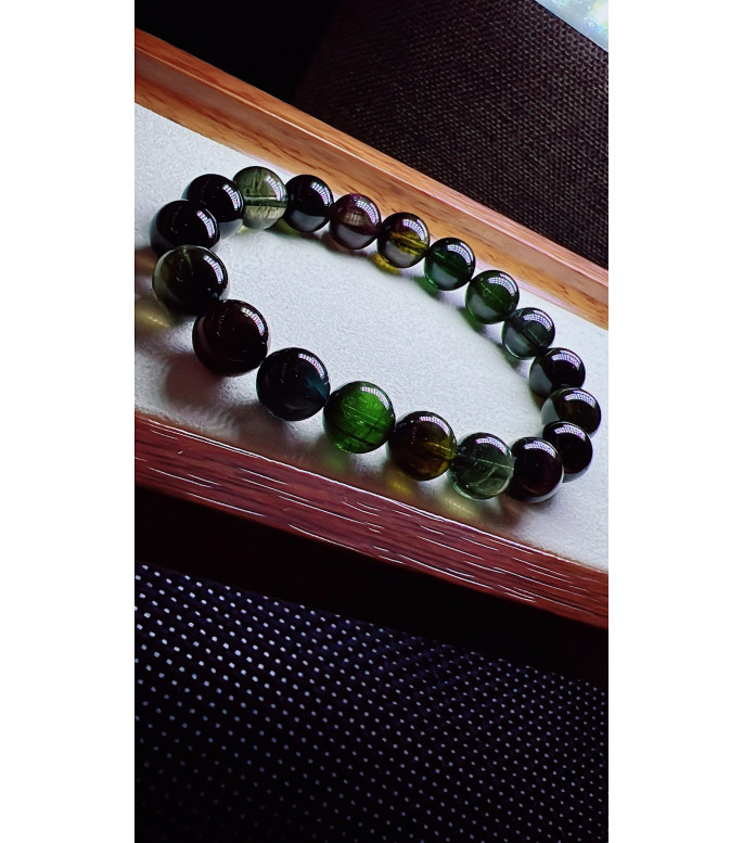 325F8 exquisite black beauty tourmaline bracelet, size 10mm, weight 30g, crystal 325F8 exquisite black beauty tourmaline bracelet, size 10mm, weight 30g, crystal