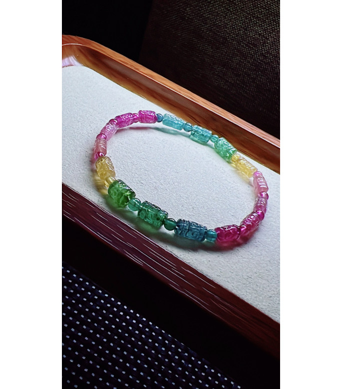 321F15 exquisite patterned bead tourmaline bracelet, size 4.5 X7mm, weight 6.7 grams