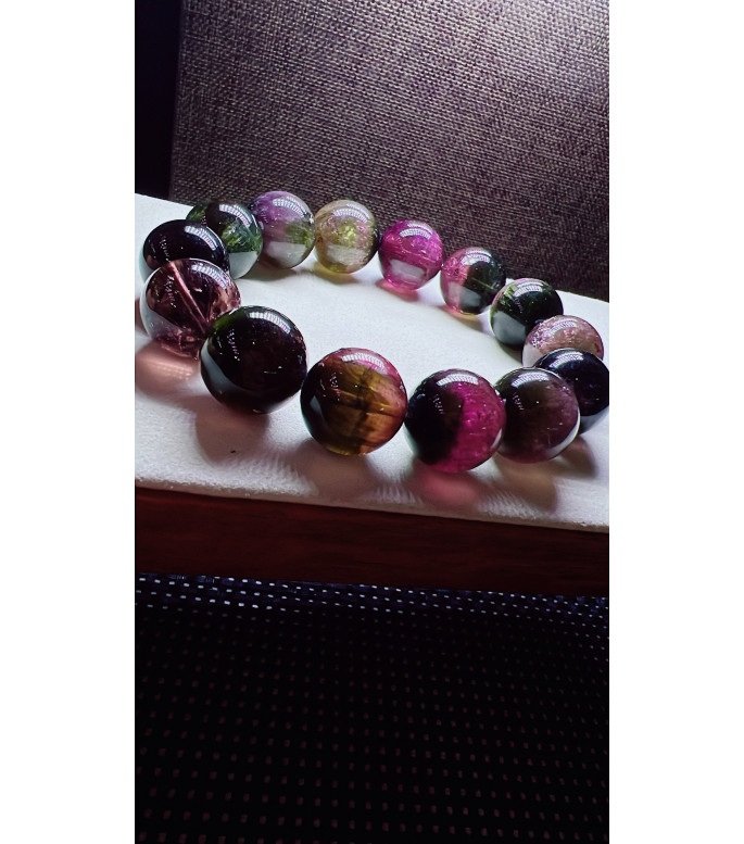 318F1 exquisite old mineral watermelon tourmaline bracelet, size 15.7mm, weight 92.2g 318F1 exquisite old mineral watermelon tourmaline bracelet, size 15.7mm, weight 92.2g