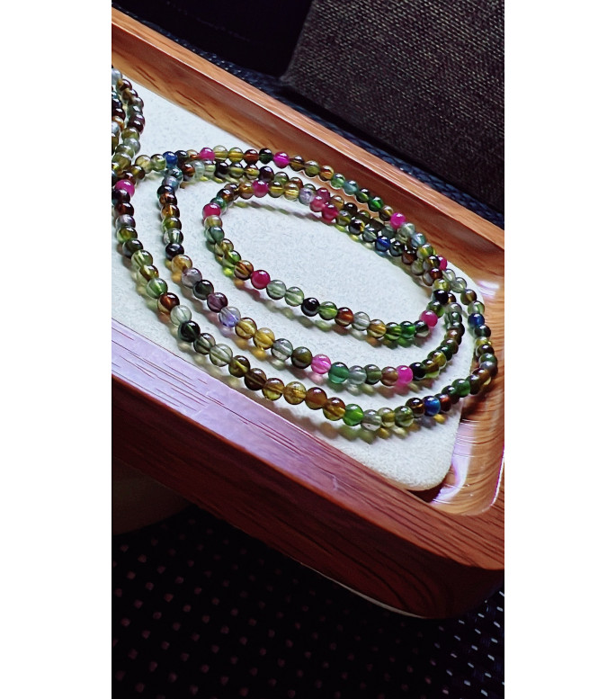 Exquisite old mine black sugar tourmaline three circle small bracelet, size about 3.5mm