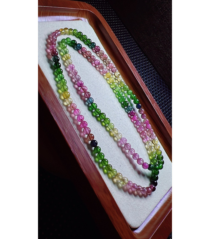 Exquisite rainbow tourmaline three circle bracelet, size about 4.5mm, weight 19.2 grams