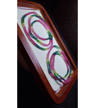 Exquisite color code tourmaline small three circle bracelet, size about 3mm, weight 7.8