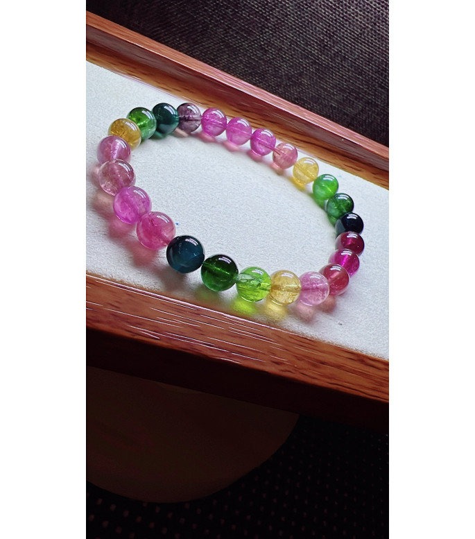 224F2 exquisite rainbow tourmaline bracelet, size about 7.8mm, weight 18.3g, crystal