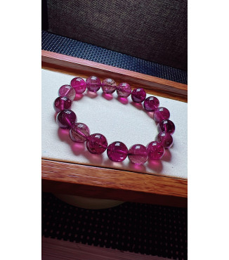 129F11 exquisite red tourmaline bracelet, size about 11mm, weight 39.3 grams, crystal