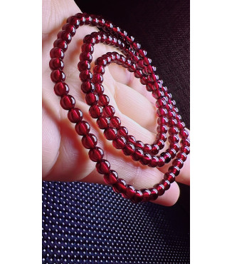 Exquisite purple sprinkled red garnet three circle bracelet, size about 5mm, weight about