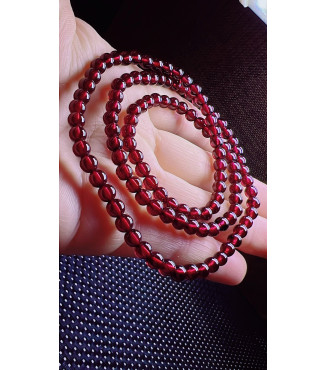 Exquisite purple sprinkled red garnet three circle bracelet, size about 5mm, weight about