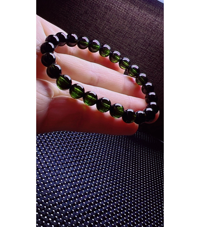 103F12 exquisite green tourmaline bracelet, specification about 7.5mm, weight 17.6 grams