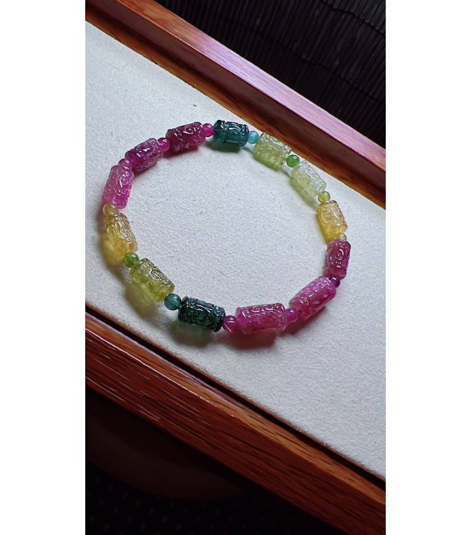 103F8 exquisite patterned bead rainbow tourmaline bracelet, size about 6 X9mm, weight 9.7