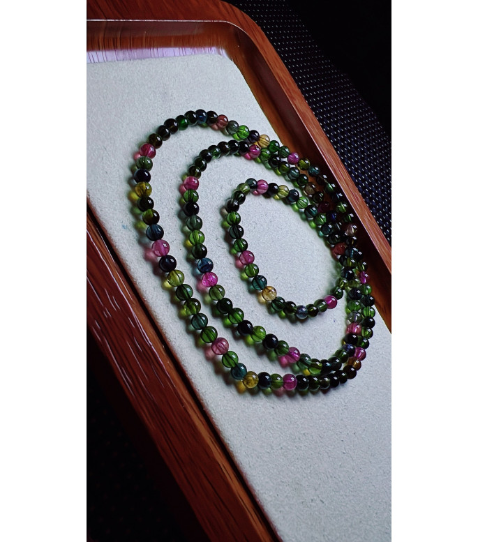 101F8 exquisite black sugar tourmaline three circle bracelet, size about 4mm, weight
