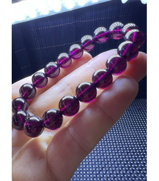 Exquisite purple tooth garnet bracelet, size about 10mm, weight 43 grams, commonly known