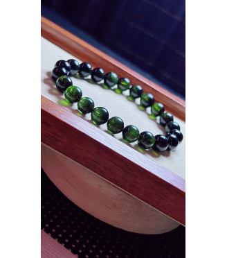 1219F8 exquisite green tourmaline bracelet, size about 8.5mm, weight 23g, crystal