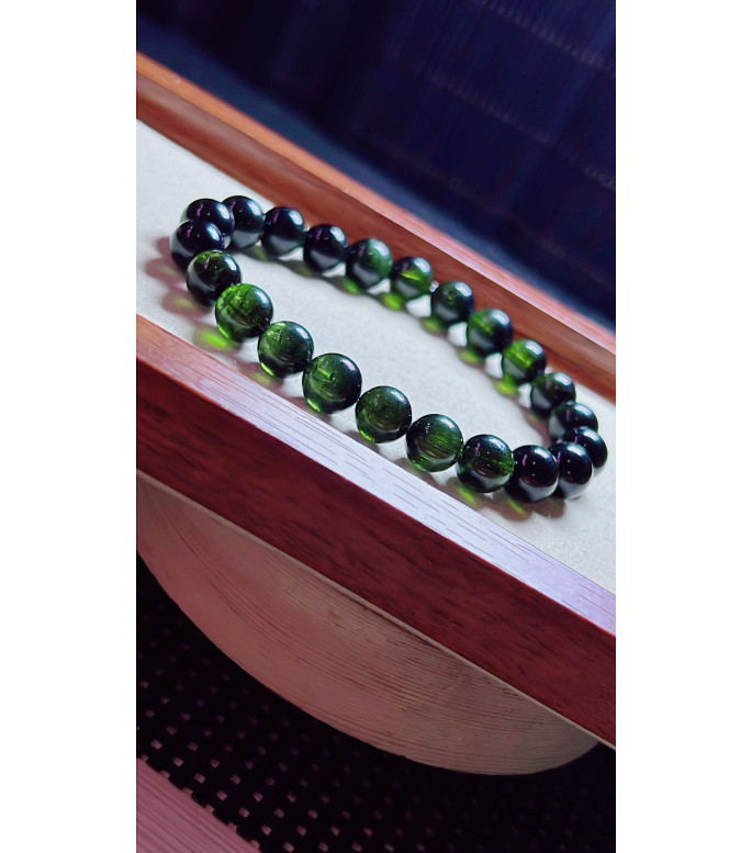 1219F8 exquisite green tourmaline bracelet, size about 8.5mm, weight 23g, crystal