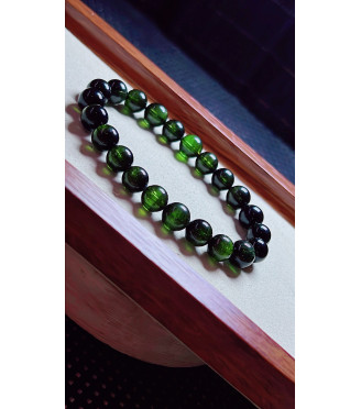1219F8 exquisite green tourmaline bracelet, size about 8.5mm, weight 23g, crystal