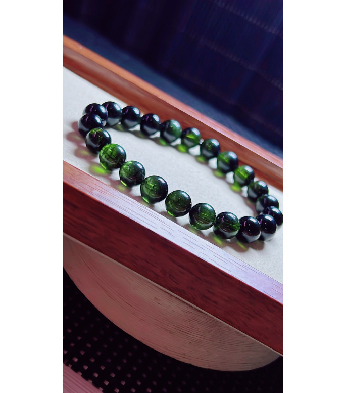 1219F8 exquisite green tourmaline bracelet, size about 8.5mm, weight 23g, crystal 1219F8 exquisite green tourmaline bracelet, size about 8.5mm, weight 23g, crystal