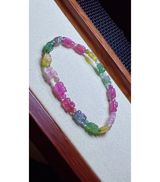 1213F9 exquisite Pixiu Rainbow tourmaline bracelet, size about 5 X7.5mm, weight 7.2